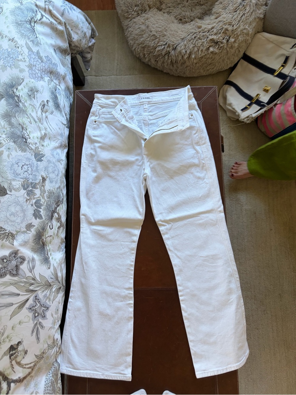 Frame White High-Rise Straight Jeans